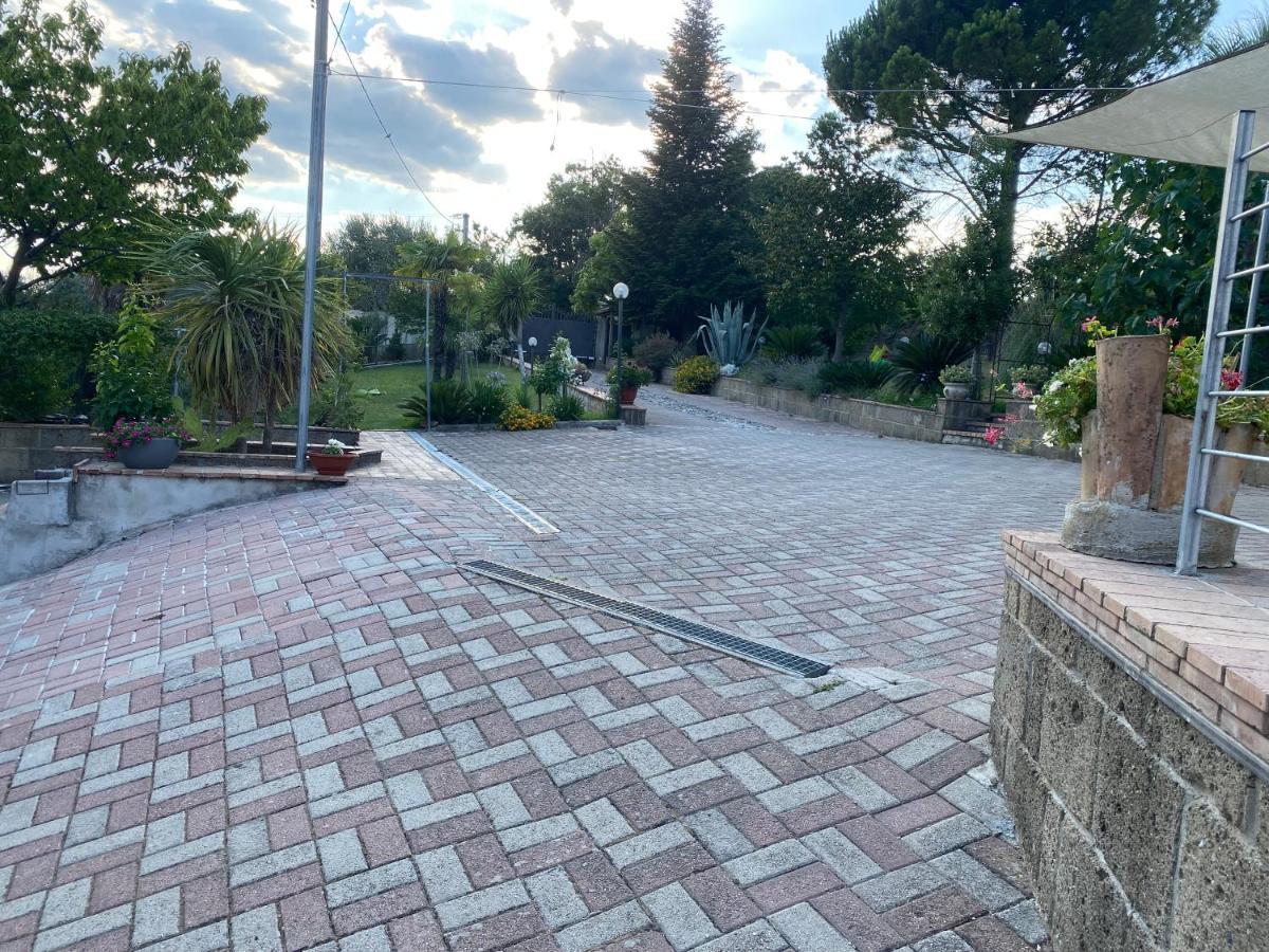 坎帕尼亚A Casa Di Nonna Emilia住宿加早餐旅馆 外观 照片